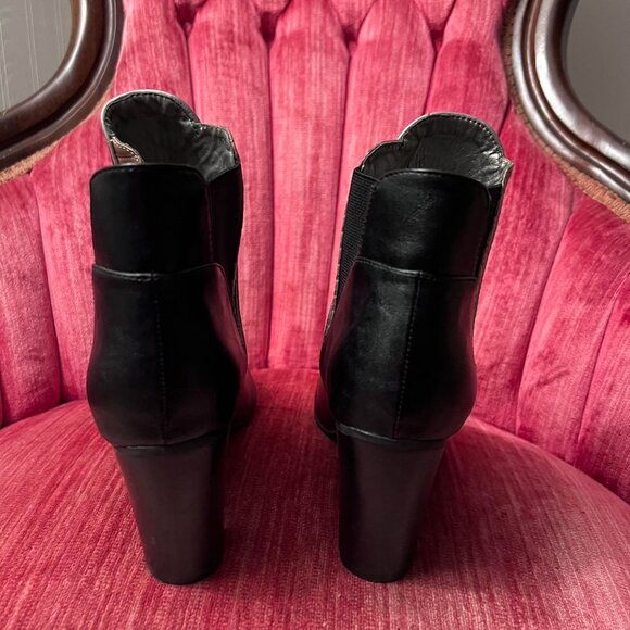 Mark. Black and Brown Ankle Booties Size 8 Vegan Friendly 3" Chunky Heel - Picture 2 of 8